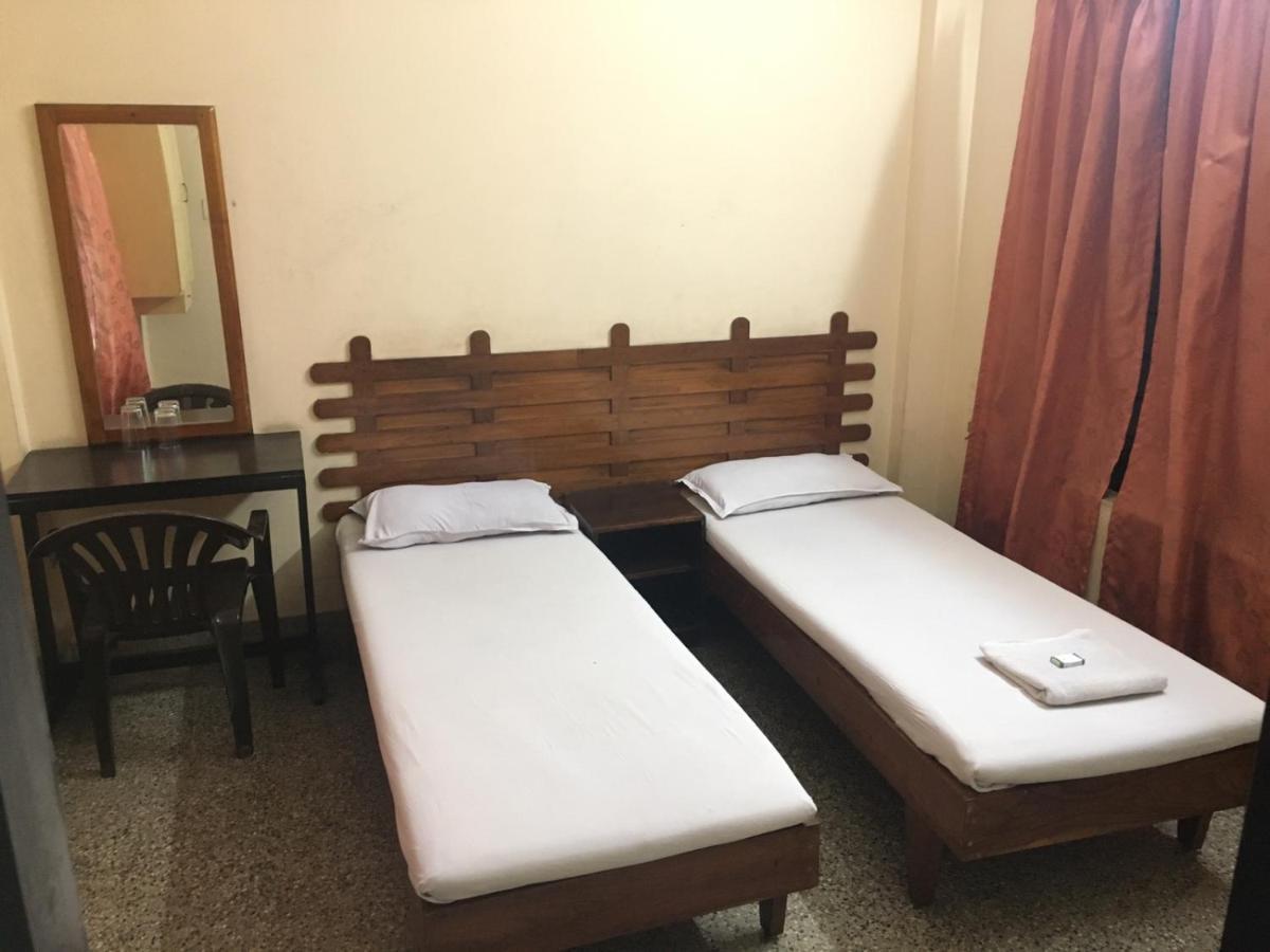 Nellimoottil Guest House Kottayam Bilik gambar